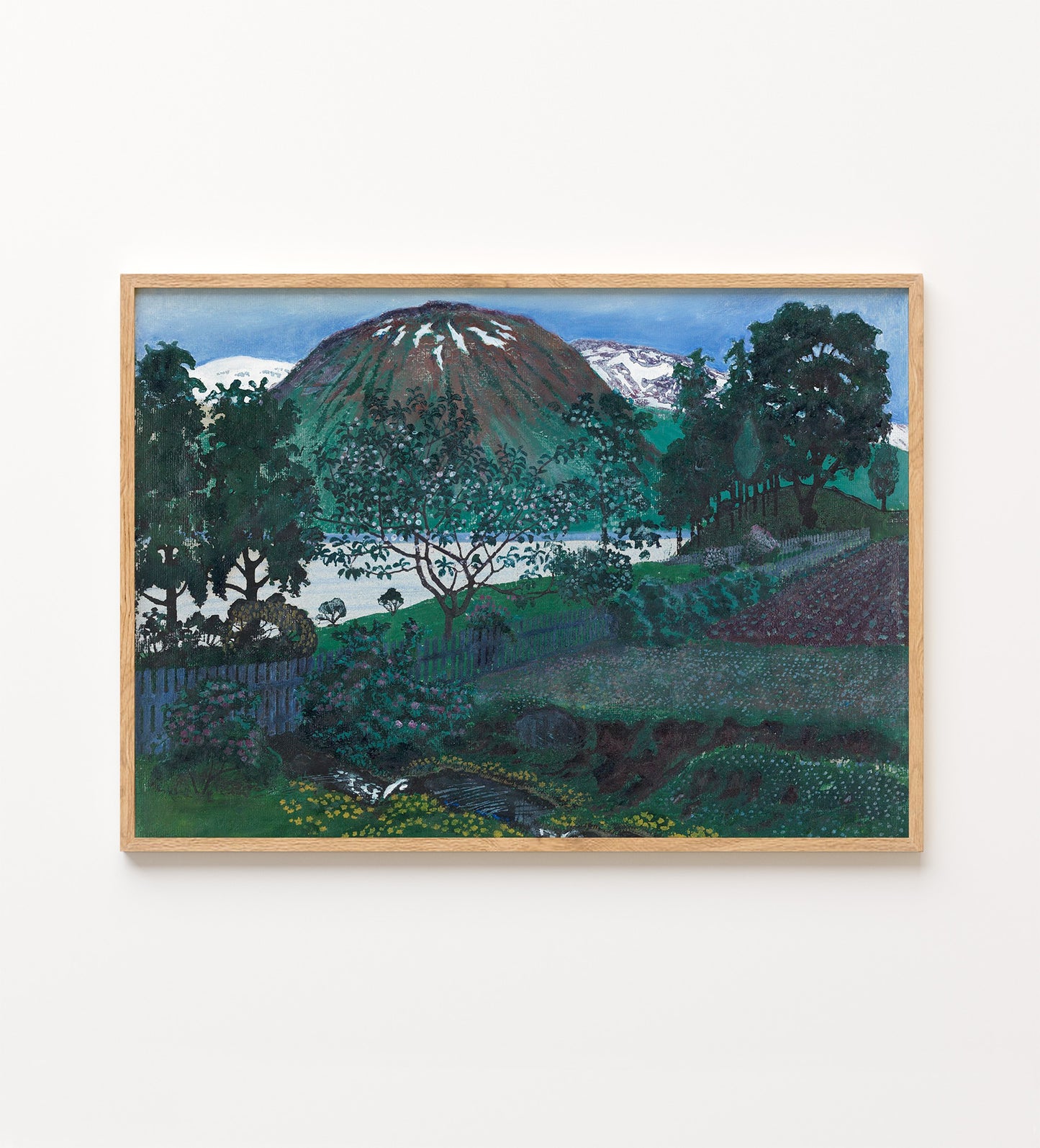 Nikolai Astrup - Juninatt i hagen